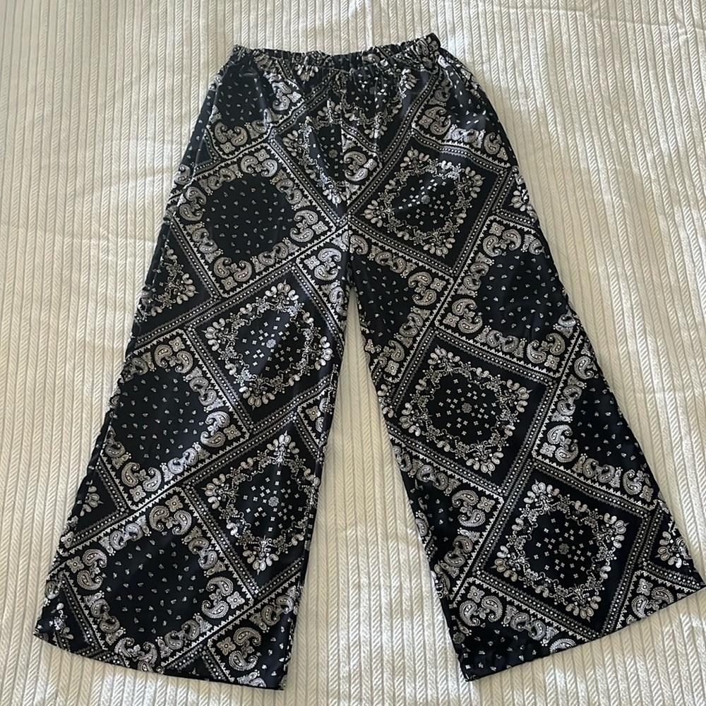 SHEIN curve wide pant, size 1X.
